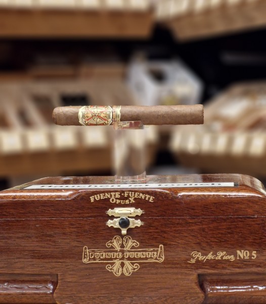 Arturo Fuente Opus X Perfecxion No.5 Perla