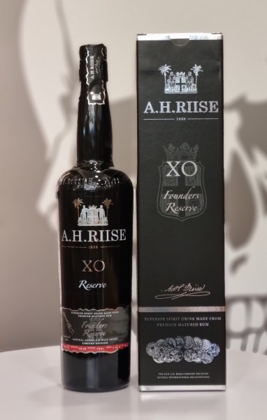 A.H.RIISE Black XO Founders Reserve No. 4