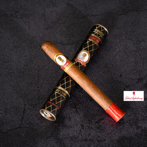 John Aylesbury Signature Papptube